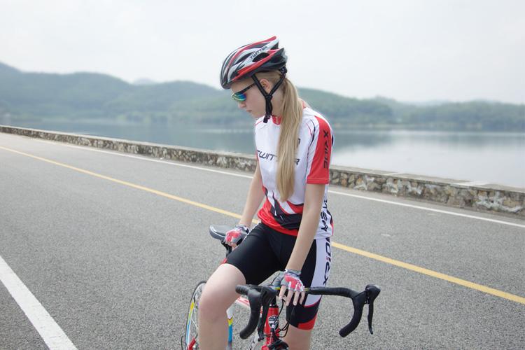 1491532465660266.jpg 单车骑行.jpg